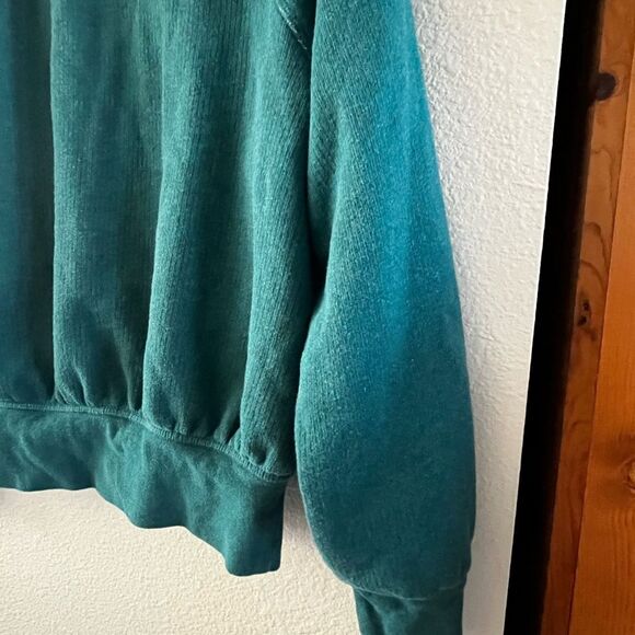 Women’s Universal Thread Sweatshirt SZ Small 80sVibe Bowling Collard Neck Teal - Picture 12 of 12